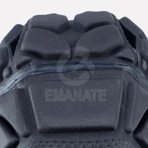 Casco de Seguridad de Fútbol Ligero de ABS Transpirable con Diseño Acolchado Ajustable para Entrenamiento, Tamaño Personalizado Disponible - Product Image 4