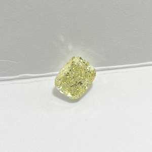เบาะ1.110กะรัตสีเหลืองอ่อนแฟนซีตัดเพชรธรรมชาติใส VS2เพชรหลวมพรีเมี่ยมเพชรแท้สำหรับทำเครื่องประดับจำนวนมาก - Product Image 1