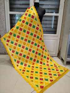 Chal de Seda Pakistaní Tradicional de Lujo, Largo, Multicolor, Bordado Floral, Trabajo con Espejo, Estilo Étnico, Dupatta Chinon AA - Product Image 6