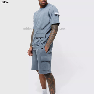 Conjuntos de pantalones cortos informales para hombre, novedad de verano al por mayor, ropa de marca, conjuntos de 2 piezas con camiseta de manga corta y chándal sólido para hombre - Product Image 3