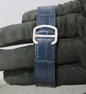 Reloj de Lujo con Esfera Azul, Cristal de Zafiro, Diamantes de Moissanita, Caja Cuadrada, Movimiento Mecánico Miyota, Analógico, 40 mm, Fecha Automática, Elegante y Moderno - Product Image 5