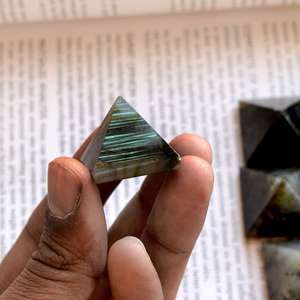 Pirámide de cristal de labradorita azul Natural hecha a mano Geometría Sagrada Chakra curación Aura espíritu piedra para amor meditación piedra preciosa - Product Image 6