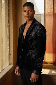 สูททางการสำหรับงานแต่งงานแนววินเทจของผู้ชายสูททรงสลิมฟิตปักสีทอง - Product Image 4