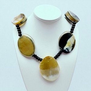 Modern Design <b>Horn</b> Neckless Classic Quality Natural <b>Buffalo</b> <b>Horn</b> Neckless Use for Wedding Party from f s i - Product Image 3