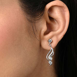 Compre Pendientes de Plata de Ley 925 de Primera Calidad para Mujeres y Niñas, Chapados en Oro de 18K, con Forma de Gota y Colgante con Diseño de Flor para Bodas - Product Image 4