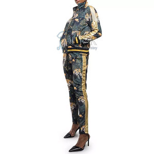 Factory Direct Selling Winter Hooded Casual Solid Sublimation Tracksuit Custom Logo Plus Size Breathable Lightweight - Product Image 3
