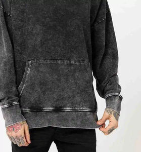 Sudadera con capucha NEGRA lavada con ácido personalizada de fábrica, sudaderas NEGRAS desgastadas para hombres - Product Image 2
