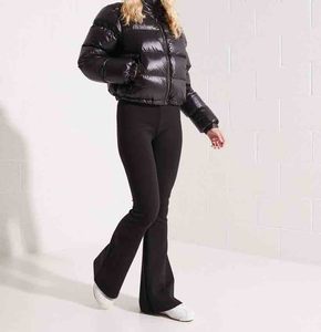 Veste matelassée en toile respirante pour femme, style streetwear d'hiver tendance, broderie de haute qualité - Product Image 1
