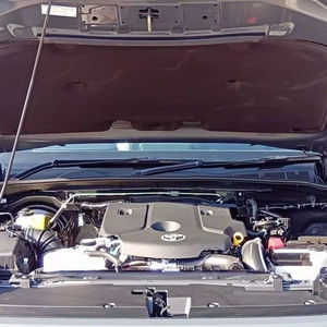 Camioneta Diésel Usada 2024-2025, Tracción en las Cuatro Ruedas, Automática, Exterior Gris, Asientos de Cuero, Neumáticos R18, Caja de Cambios Manual, 4L, Volante a la Izquierda - Product Image 6