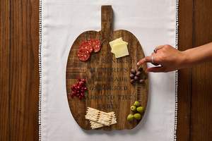 Plateau de service de table planche à charcuterie plateau à fromages plateau décoratif taille personnalisée couleur bois naturel - Product Image 5