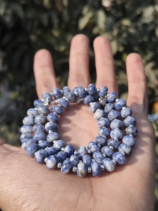 Collar de cuentas infinitas de sodalita genuina de 8 mm con acabado pulido o mate, collares de cuentas finas - Product Image 3