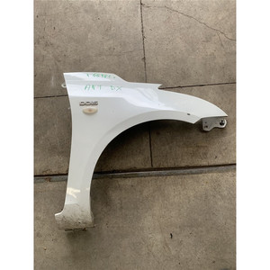 GUARDABARROS DELANTERO DERECHO SUZUKI Swift 5ª Serie Diésel 1300cc 5761161P00000 (10>16) - Product Image 1