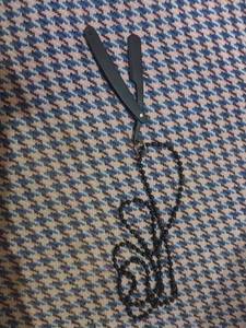 สร้อยคอมีดโกนตรงเสาตัดผม ร้านตัดผม ป้ายมีดโกนตัว - Product Image 2