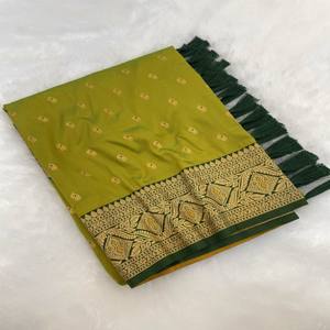 VASTRA COTTAGE Pallu de Seda Suave Premium con Bordado Floral Meenakari Dorado, Borde en Contraste, Calidad Original con Blusa de Brocado - Product Image 5