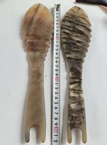 Peigne à cheveux en corne de buffle naturelle et durable, à dents fines, fait main au Vietnam, style mode/classique pour les soins de beauté, vente en gros - Product Image 5