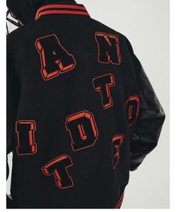 Venta al por mayor logotipo personalizado bordado chaqueta de béisbol deportes suelta BOXY VARSITY CHAQUETA para los hombres - Product Image 4