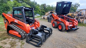 Vente en gros KIOTI SL750 Skid Steer Loader Moteur haute puissance Meilleure qualité Construction Ferme Utilisation industrielle Core Components Pompe - Product Image 5