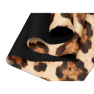 Tapete de Yoga Be Ike-Conic Wild Leopard con Microfibra Ecológica de 5mm-6mm de Grosor, Bolsa de Goma Natural Extra Gruesa - Product Image 6