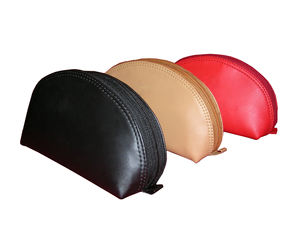 Neceser negro para maquillaje personalizado para mujer - Product Image 4