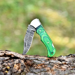 Couteaux de poche pliants en acier damas faits à la main Offre Spéciale personnalisés avec manche en bois en cuir beaux pour le camping en plein air Support OEM - Product Image 2