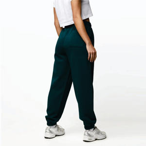 Survêtement en velours deux pièces sur mesure pour femmes sweat à capuche respirant pantalon tenue de salon décontractée en gros disponible - Product Image 5