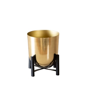 Planteur de fleurs doré en métal de haute qualité, Pot de fleurs pour décoration de Table, vente en gros, pour la maison - Product Image 1