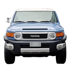 Vehículo Utilitario Usado de 5 Puertas, Todoterreno, Gasolina, Transmisión Automática, Tracción en las Cuatro Ruedas, Asientos de Cuero, Interior Claro, Portaequipajes Metálico en el Techo - Product Image 1