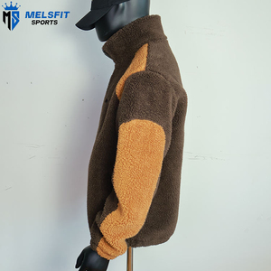 Veste en polaire sherpa pour homme sur mesure de haute qualité avec fausse fourrure, écologique, respirante, coupe-vent, veste d'hiver, logo sur le devant - Product Image 4