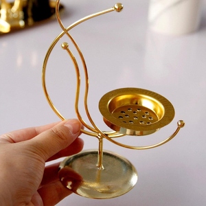Quemador de Incienso Moderno de Oro Abstracto Curvo, Arte en Alambre Metálico, Incensario Creativo para Bakhoor, Decoración para el Hogar de Oriente Medio para Ramadán - Product Image 6