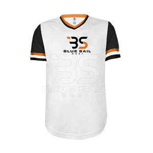 Maillots de baseball entièrement personnalisables avec logos d'équipe, noms de joueurs et numéros personnalisés disponibles dans plusieurs styles et ajustements - Product Image 2