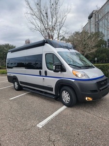Autocaravana de Lujo Rangeline 2023, Caravana Económica para Acampar con Aplicaciones OEM para Vehículos Tipo Camper, Blanca, para 4-6 Personas, Euro 5 - Product Image 4