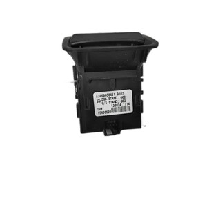 Bouton de frein de stationnement MERCEDES Classe A W176 Série AMG A2469050451 (13>) - Product Image 3