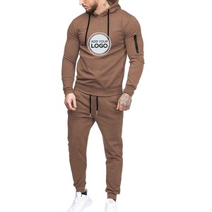 Ensemble de survêtement streetwear 2 pièces personnalisé avec logo, en coton décontracté, pour homme, avec cordon de serrage, idéal pour le sport - Product Image 1