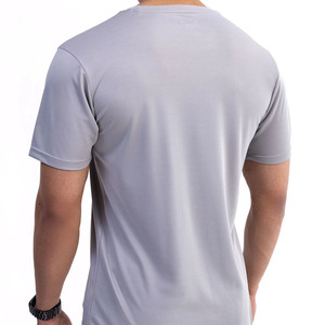 T-shirts de compression pour hommes à manches courtes Vêtements d'entraînement respirants à motif sur le devant Vêtements de fitness formels en gros - Product Image 6