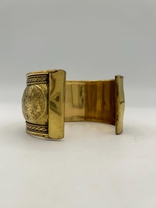 Brazalete de latón ajustable de diseño moderno de calidad superior que se adapta a todos los tamaños de muñeca de fabricación india - Product Image 6