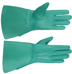 Nuevo proveedor Fresh 100% Leather Cuffs Bearers Pipers Drummer Customer Long Green Gauntlets - Product Image 5