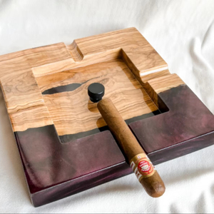 Cendrier décoratif moderne de haute qualité en résine de bois avec un design unique comme centre de table ou cadeau de fumeur - Product Image 1