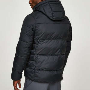 Chaqueta Acolchada Negra Sólida al por Mayor para Hombre, Modelo 2025, Fabricada a Medida con Tela de Algodón, Estilo con Cremallera, Chaqueta para Exteriores - Product Image 3