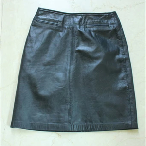 เสื้อผ้ามือสองของผู้หญิง - Product Image 1