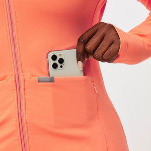 Uniforme d'infirmière à manches longues et coupe ajustée pour femmes ensemble de gommage de laboratoire tricoté avec décoration brodée veste à col montant - Product Image 5