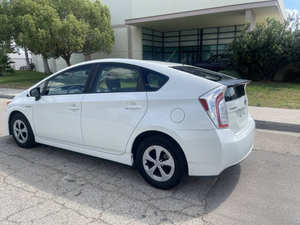 Toyota Prius Three Usado del 2015 - Product Image 2