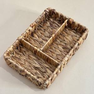 Organizador de cubiertos de jacinto de agua para cocina, bandeja seccionada para utensilios y cubiertos - Product Image 1