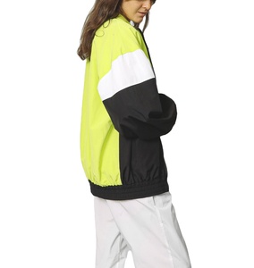 Nouveau à la mode femmes Patchwork couleur imperméable léger coupe-vent vêtements actifs en plein air couleur bloc été veste pour les femmes - Product Image 5