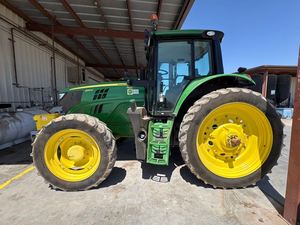 Tractor Utilitario MAVERICK 6155M 2023, Verde, 4x4, 155HP, Transmisión por Engranajes, Equipo Agrícola - Product Image 2