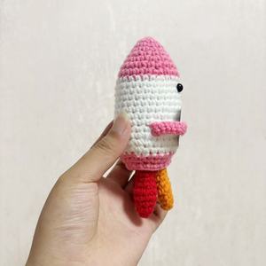 Muñecos de Ganchillo al por Mayor: Adornos Voladores Hechos a Mano para Niños - Product Image 2