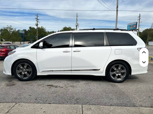 Sienna SE de 7 Plazas, Usada, 2018, Volante a la Izquierda, 1-25000 Millas, 200-250 CV, 400-500 Nm, Emisión Euro IV, Origen EE. UU. 2021-2023 - Product Image 3