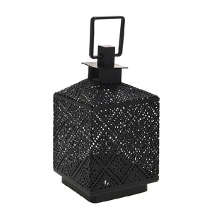Linterna decorativa para interiores y exteriores galvanizada de metal, nuevos diseños hechos a mano, chapado en negro, tamaño personalizado, acabado de la mejor calidad - Product Image 6