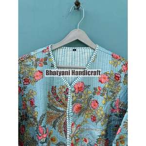 Veste matelassée en coton pour femme Style Boho fait à la main avec Kimono Stripe Front Open Design pour la saison d'automne - Product Image 5