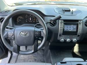 Toyota Tundra 2WD SR 2019 Usada en Buen Estado - Product Image 5