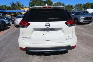 Venta al por mayor de Nissan Rogue Hybrid SV 4dr Crossover Caja de Cambios Automática Luz Interior de Cuero R18 FWD Turbo Izquierdo Coches Usados en Venta - Product Image 6